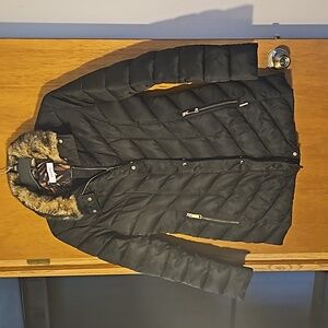 Ladies Nine West Faux Fur Trimmed Puffer Coat